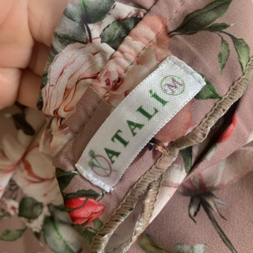 Beautiful ruffle floral vintage pink top - Picture 4 of 4